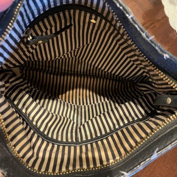 Black Kate Spade satchel - Picture 3 of 3